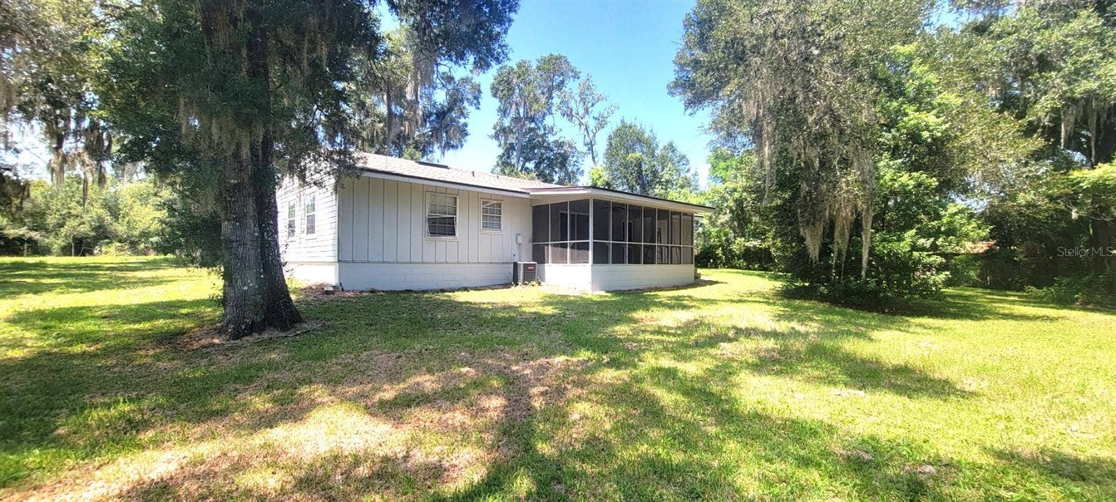 1965 MANOR WAY, Deland, FL 32720 1965 MANOR WAY, Deland, FL 32720