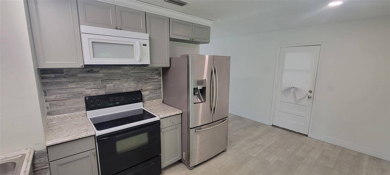 1965 MANOR WAY, Deland, FL 32720 1965 MANOR WAY, Deland, FL 32720
