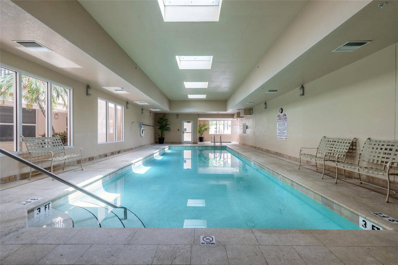 2403 S ATLANTIC AVENUE, #910, Daytona Beach Shores, FL 32118 Indoor Pool