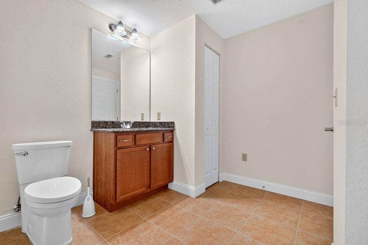 2801 S RIDGEWOOD AVENUE, #504, South Daytona, FL 32119