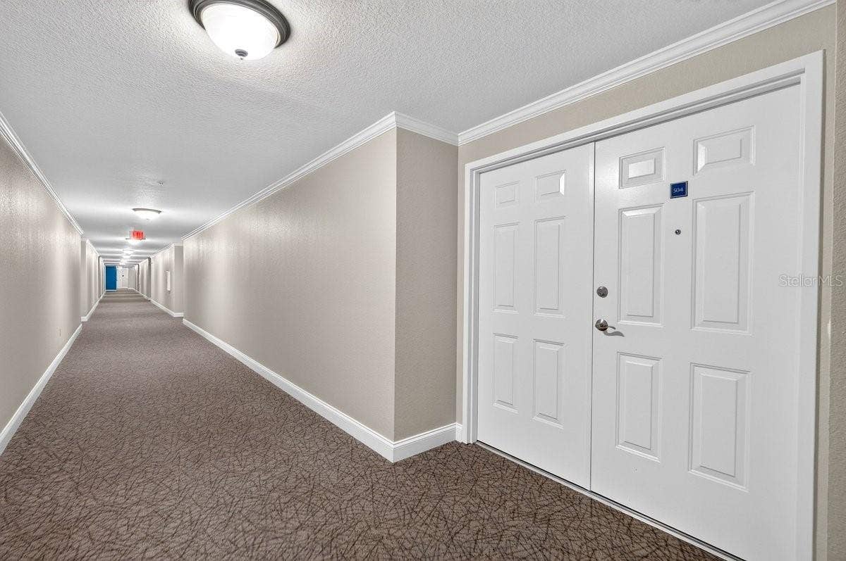 2801 S RIDGEWOOD AVENUE, #504, South Daytona, FL 32119