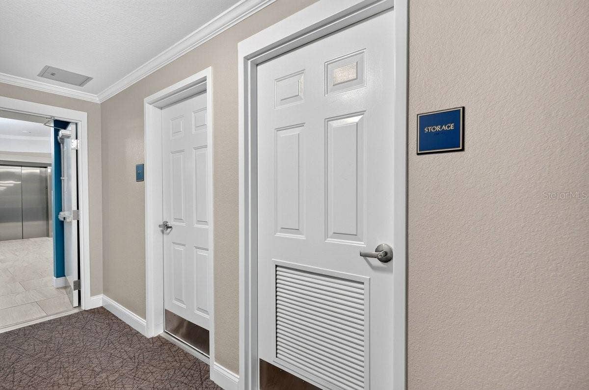 2801 S RIDGEWOOD AVENUE, #504, South Daytona, FL 32119