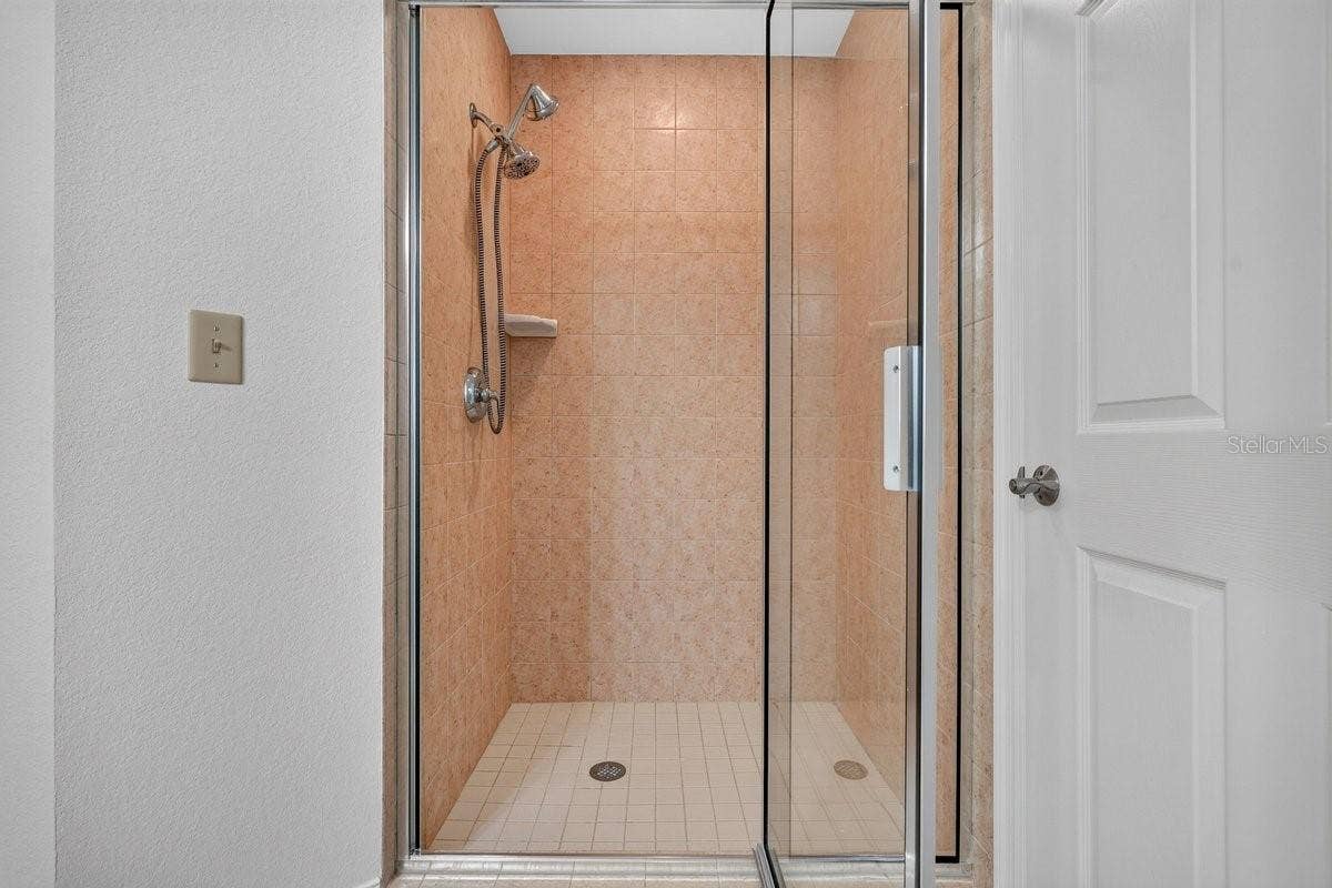 2801 S RIDGEWOOD AVENUE, #504, South Daytona, FL 32119