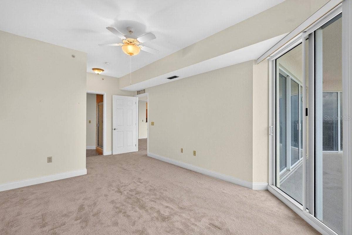 2801 S RIDGEWOOD AVENUE, #504, South Daytona, FL 32119