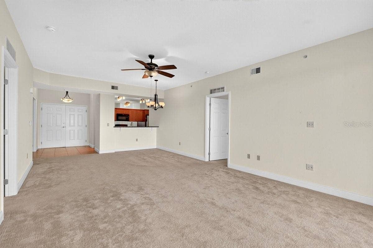 2801 S RIDGEWOOD AVENUE, #504, South Daytona, FL 32119