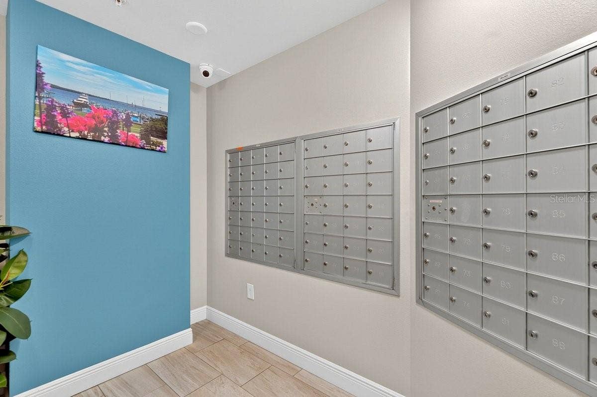 2801 S RIDGEWOOD AVENUE, #504, South Daytona, FL 32119