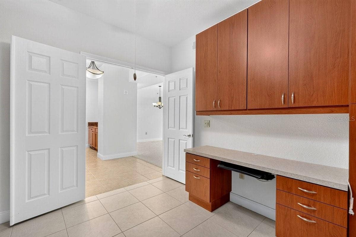 2801 S RIDGEWOOD AVENUE, #504, South Daytona, FL 32119