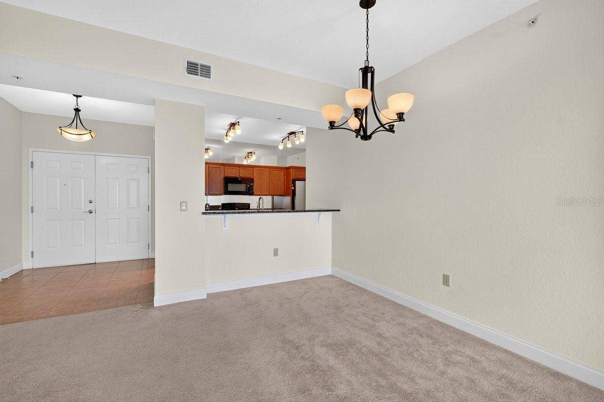 2801 S RIDGEWOOD AVENUE, #504, South Daytona, FL 32119