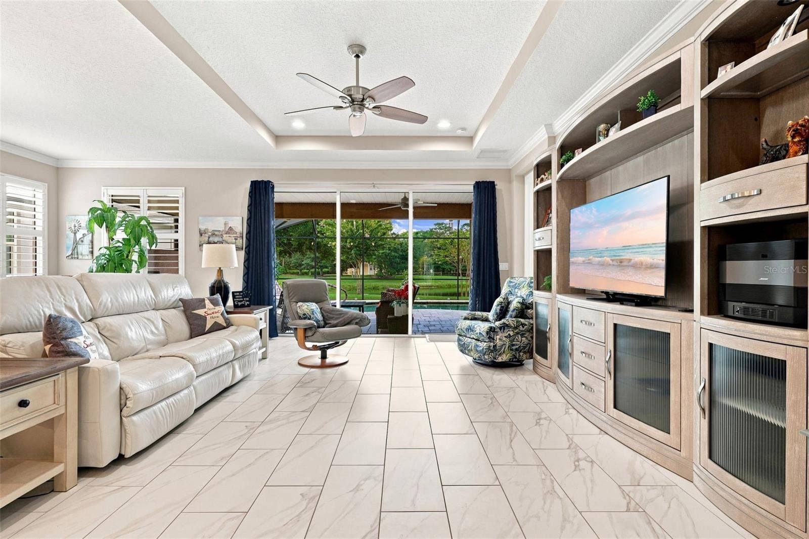 253 OLD MOSS CIRCLE, Deland, FL 32724 253 OLD MOSS CIRCLE, Deland, FL 32724