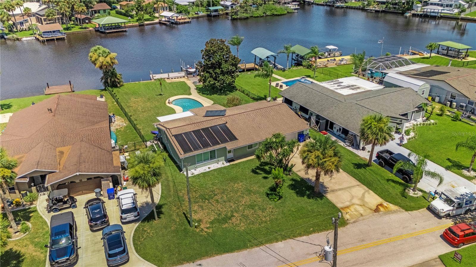 988 SHOCKNEY DRIVE, Ormond Beach, FL 32174 988 SHOCKNEY DRIVE, Ormond Beach, FL 32174