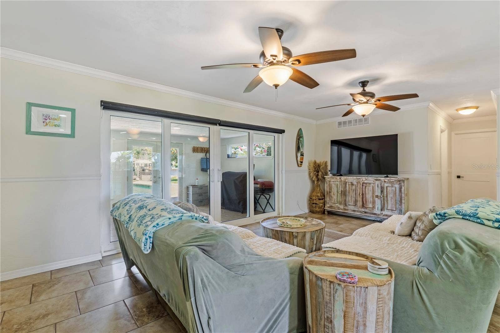 988 SHOCKNEY DRIVE, Ormond Beach, FL 32174 988 SHOCKNEY DRIVE, Ormond Beach, FL 32174