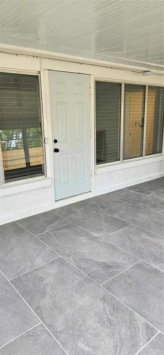 1304 HILLCREST DRIVE, Daytona Beach, FL 32114