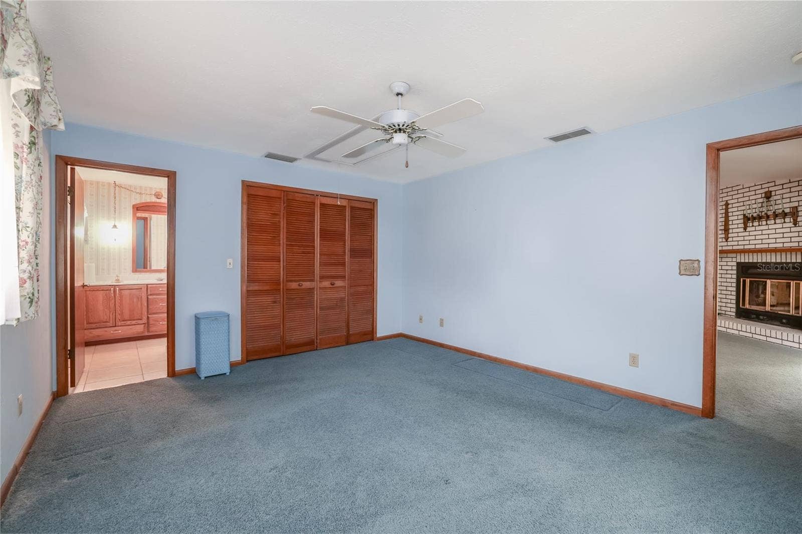 229 GEORGETOWNE BOULEVARD, Daytona Beach, FL 32119 Primary Suite