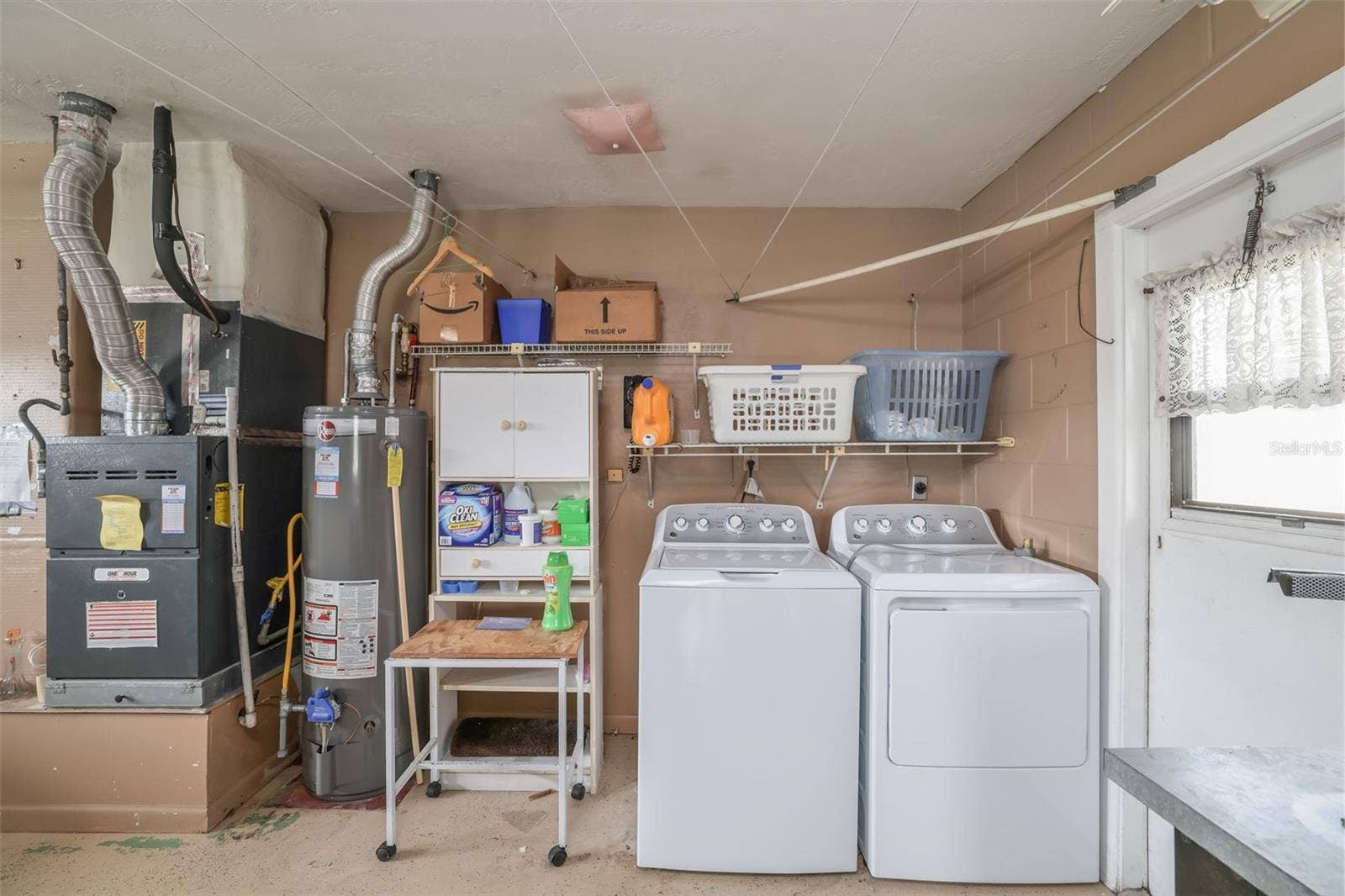 229 GEORGETOWNE BOULEVARD, Daytona Beach, FL 32119 Garage Laundry Area