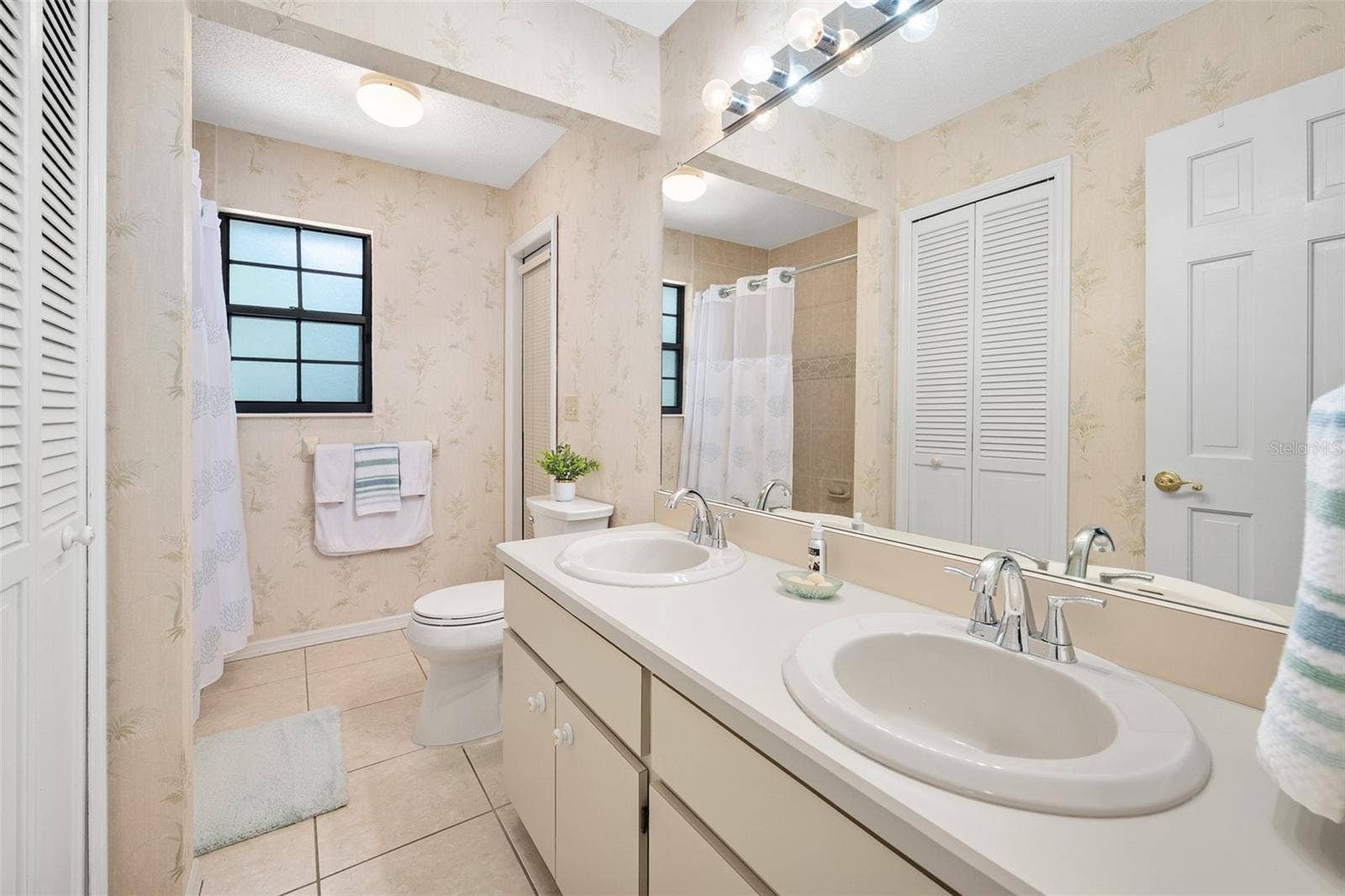 43 WINDING CREEK WAY, Ormond Beach, FL 32174 43 WINDING CREEK WAY, Ormond Beach, FL 32174