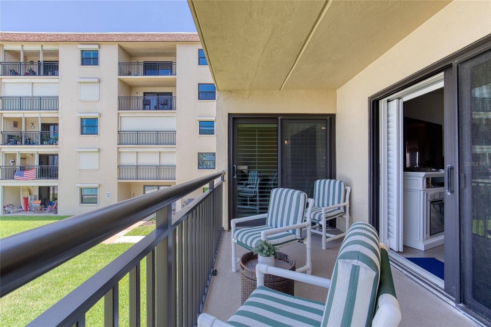 2290 OCEAN SHORE BOULEVARD, #2070, Ormond Beach, FL 32176 2290 OCEAN SHORE BOULEVARD, #2070, Ormond Beach, FL 32176