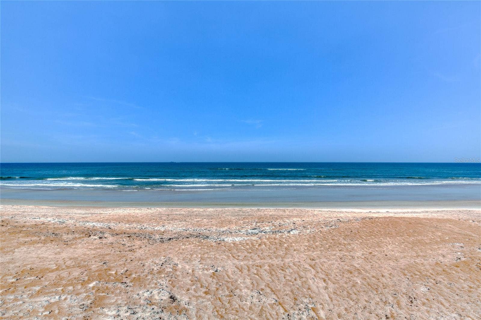 2290 OCEAN SHORE BOULEVARD, #2070, Ormond Beach, FL 32176 2290 OCEAN SHORE BOULEVARD, #2070, Ormond Beach, FL 32176