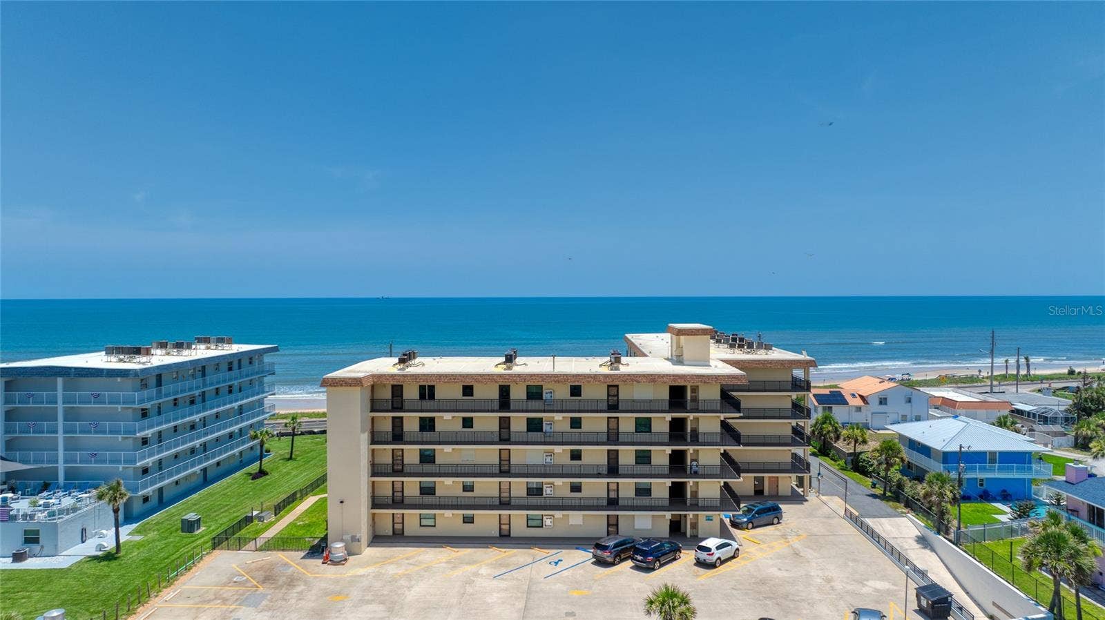 2290 OCEAN SHORE BOULEVARD, #2070, Ormond Beach, FL 32176 2290 OCEAN SHORE BOULEVARD, #2070, Ormond Beach, FL 32176