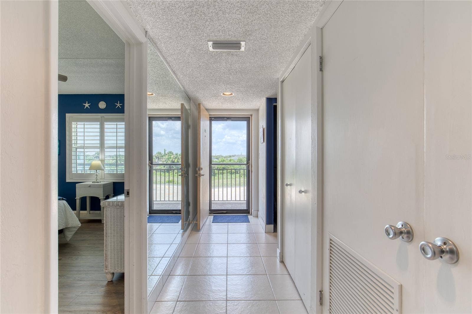 2290 OCEAN SHORE BOULEVARD, #2070, Ormond Beach, FL 32176 2290 OCEAN SHORE BOULEVARD, #2070, Ormond Beach, FL 32176
