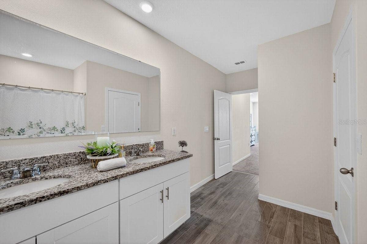 1346 MIDDLE LAKE DRIVE, Ormond Beach, FL 32174