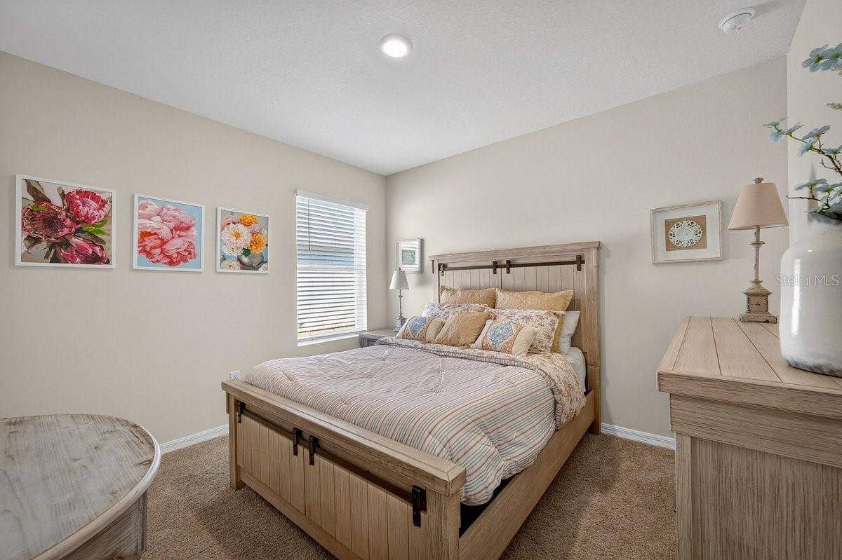 1346 MIDDLE LAKE DRIVE, Ormond Beach, FL 32174