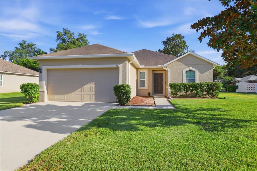 Property photo for 802 GRAND PARK COURT, Deland, FL
