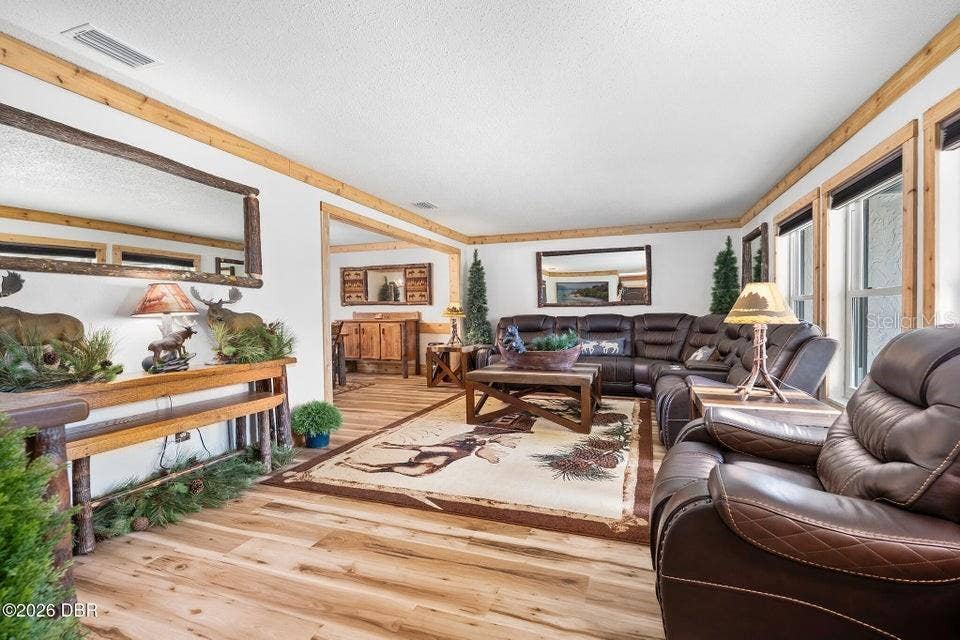 120 PEACHTREE CIRCLE, Daytona Beach, FL 32114