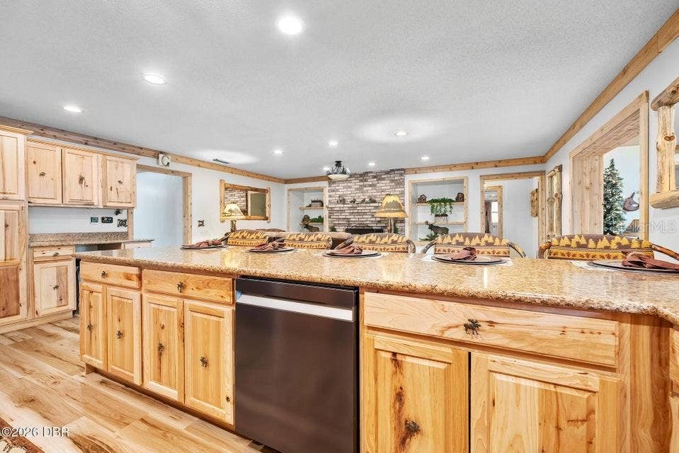 120 PEACHTREE CIRCLE, Daytona Beach, FL 32114