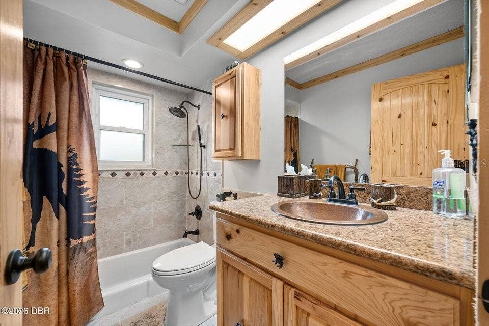 120 PEACHTREE CIRCLE, Daytona Beach, FL 32114