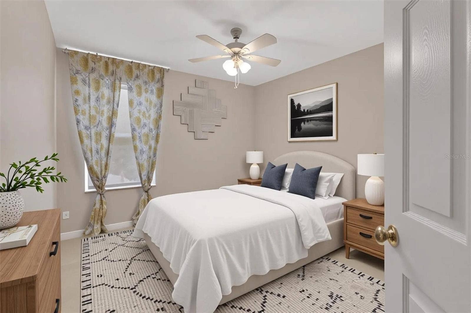 2nd Bedroom