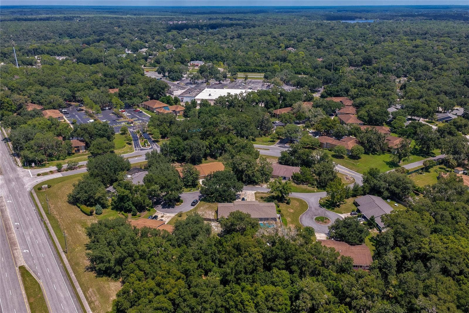 1040 W VILLAGE GREEN ROAD, Deland, FL 32720