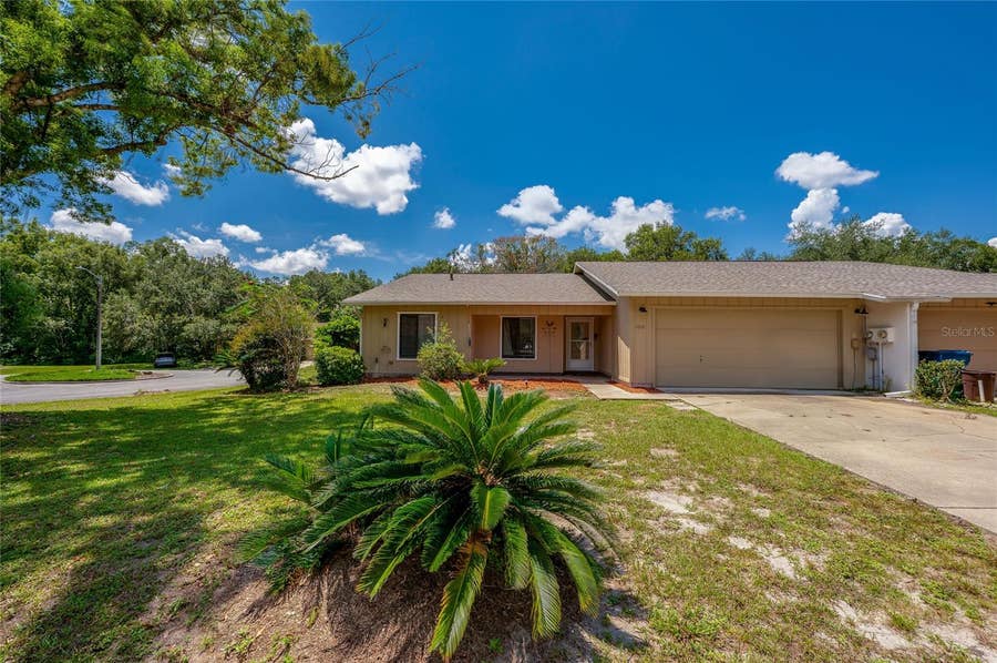 Property photo for 1040 W VILLAGE GREEN ROAD, Deland, FL