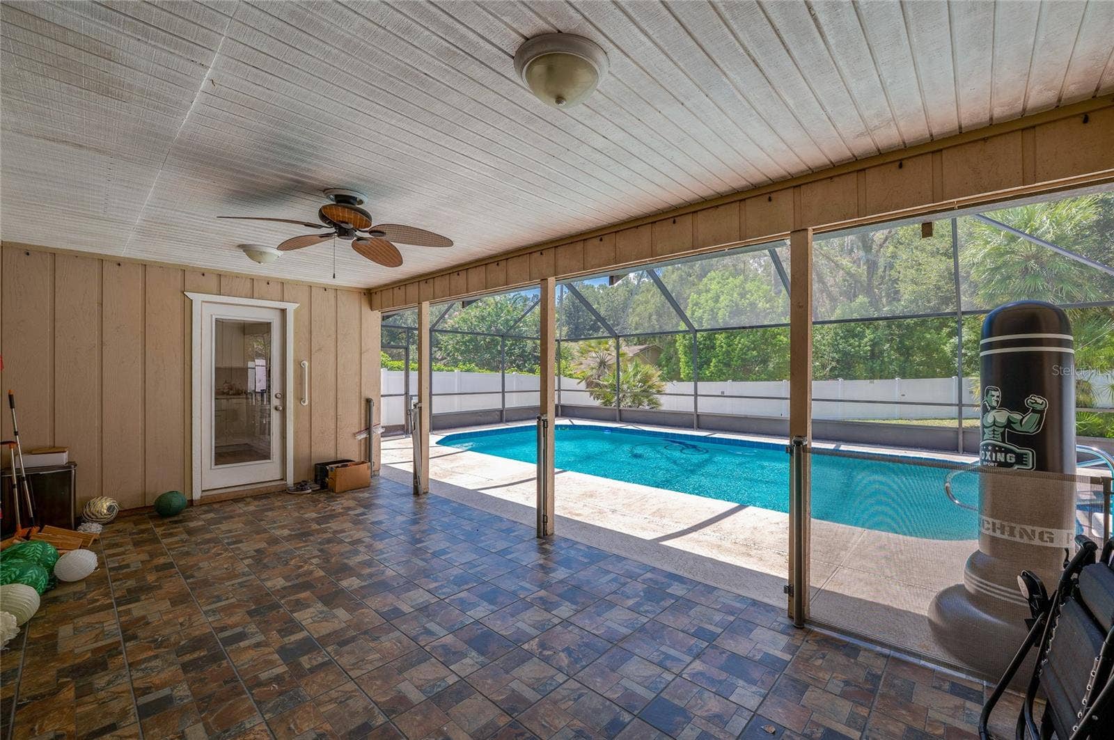 1040 W VILLAGE GREEN ROAD, Deland, FL 32720