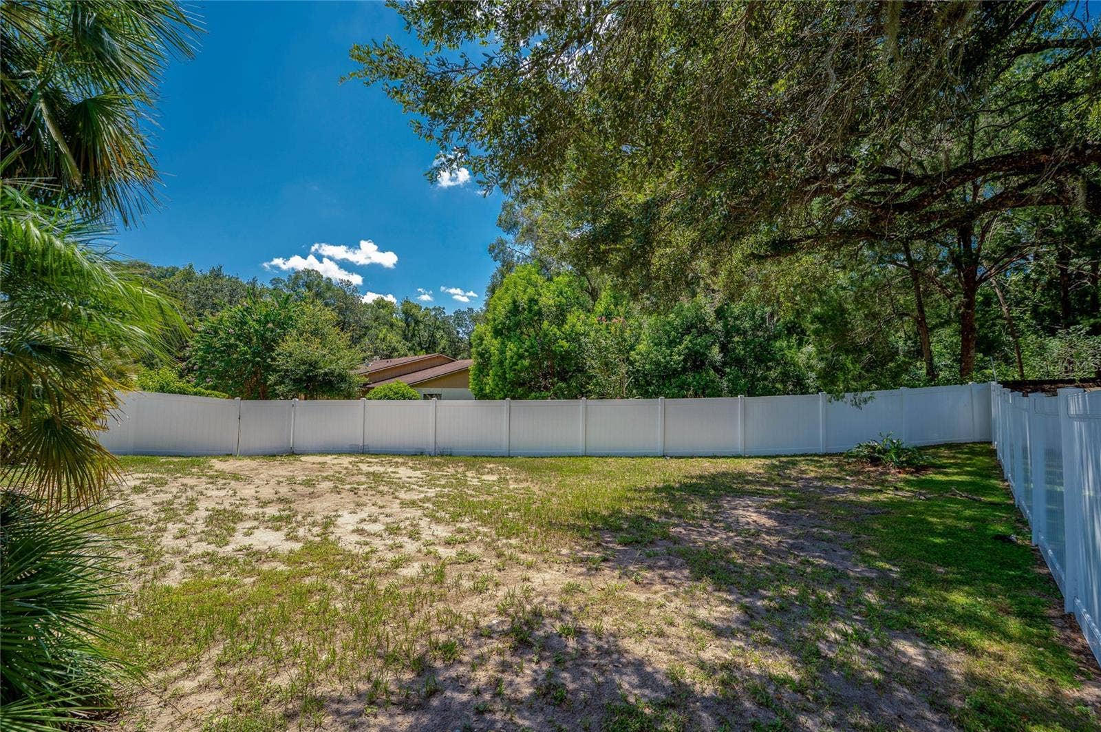 1040 W VILLAGE GREEN ROAD, Deland, FL 32720