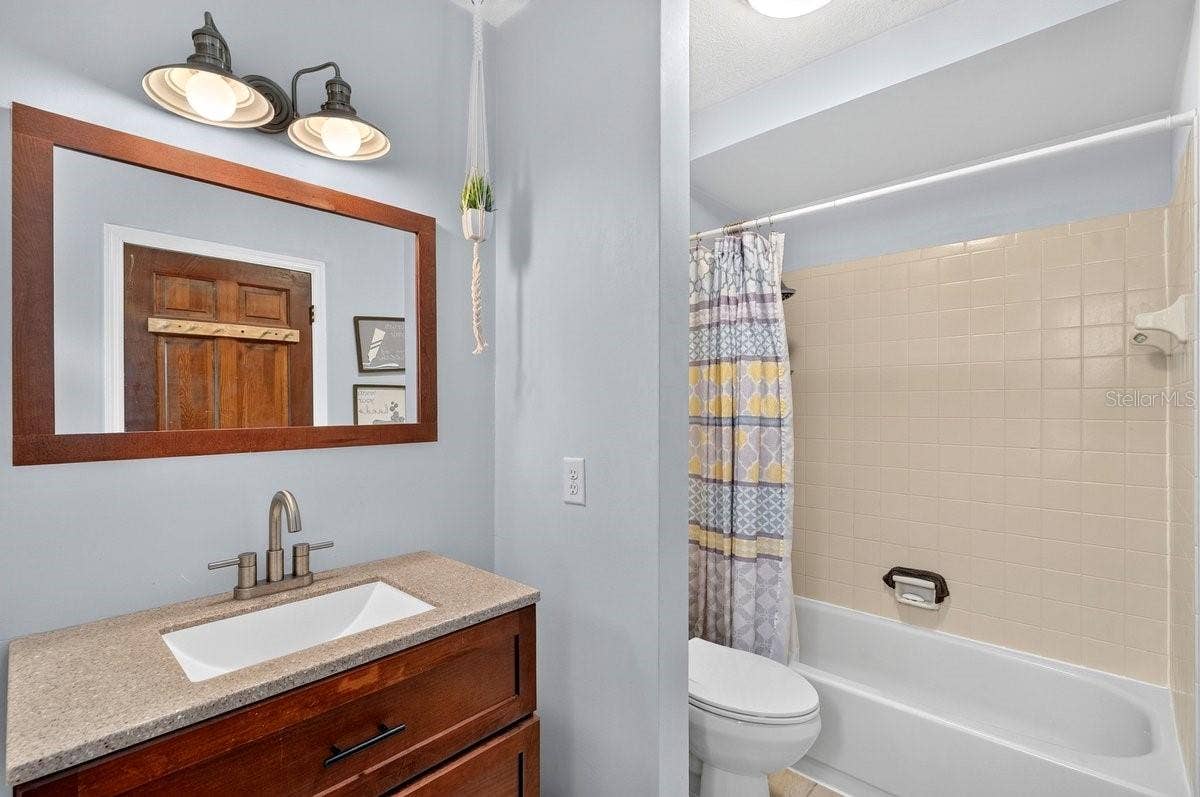 1 EAGLE ROCK TRAIL, Ormond Beach, FL 32174 1 EAGLE ROCK TRAIL, Ormond Beach, FL 32174