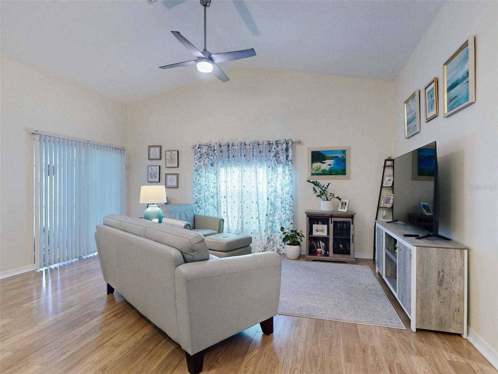 242 PINE BLUFF AVENUE, #242, Deland, FL 32724 242 PINE BLUFF AVENUE, #242, Deland, FL 32724