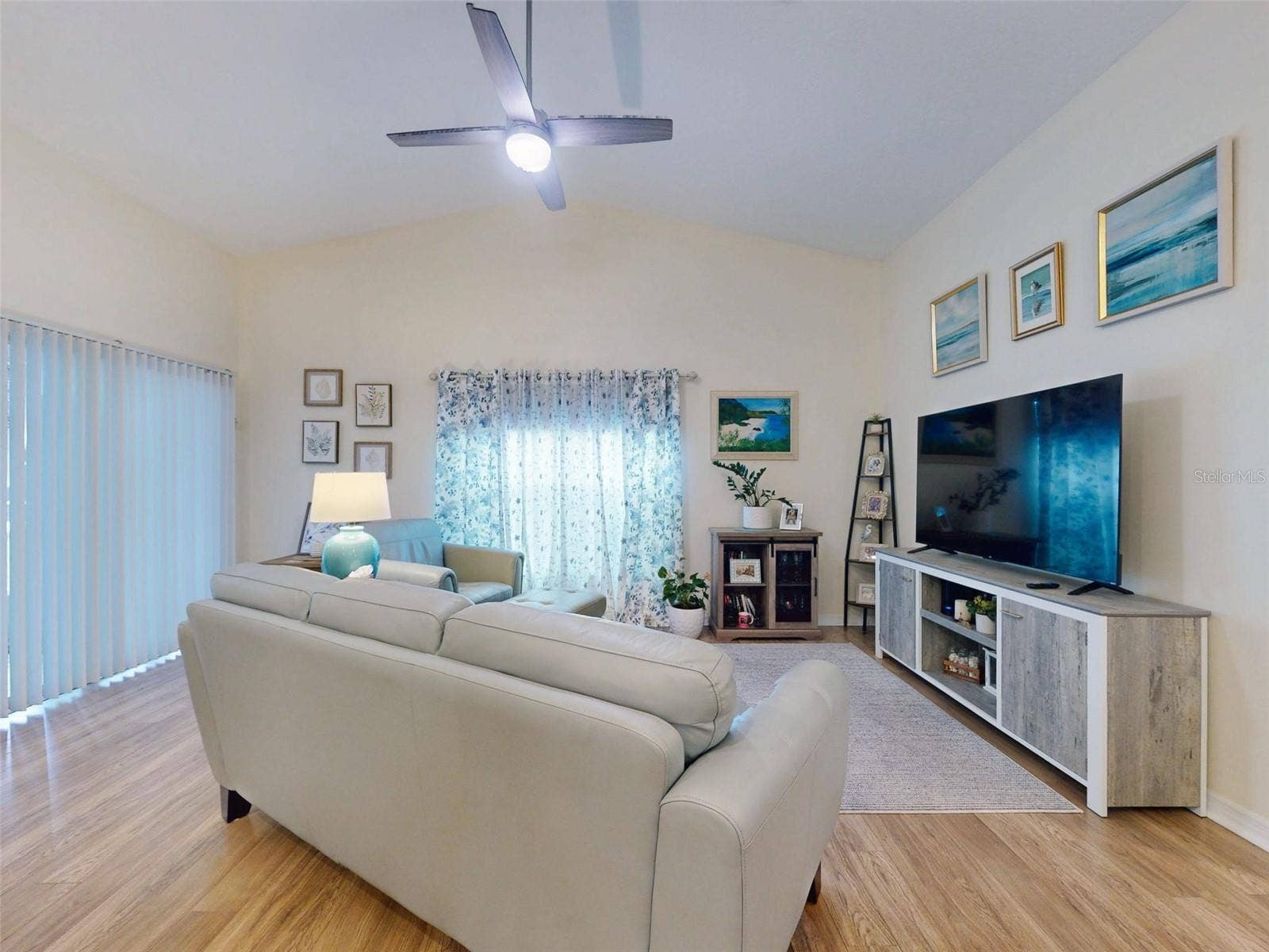 242 PINE BLUFF AVENUE, #242, Deland, FL 32724 242 PINE BLUFF AVENUE, #242, Deland, FL 32724
