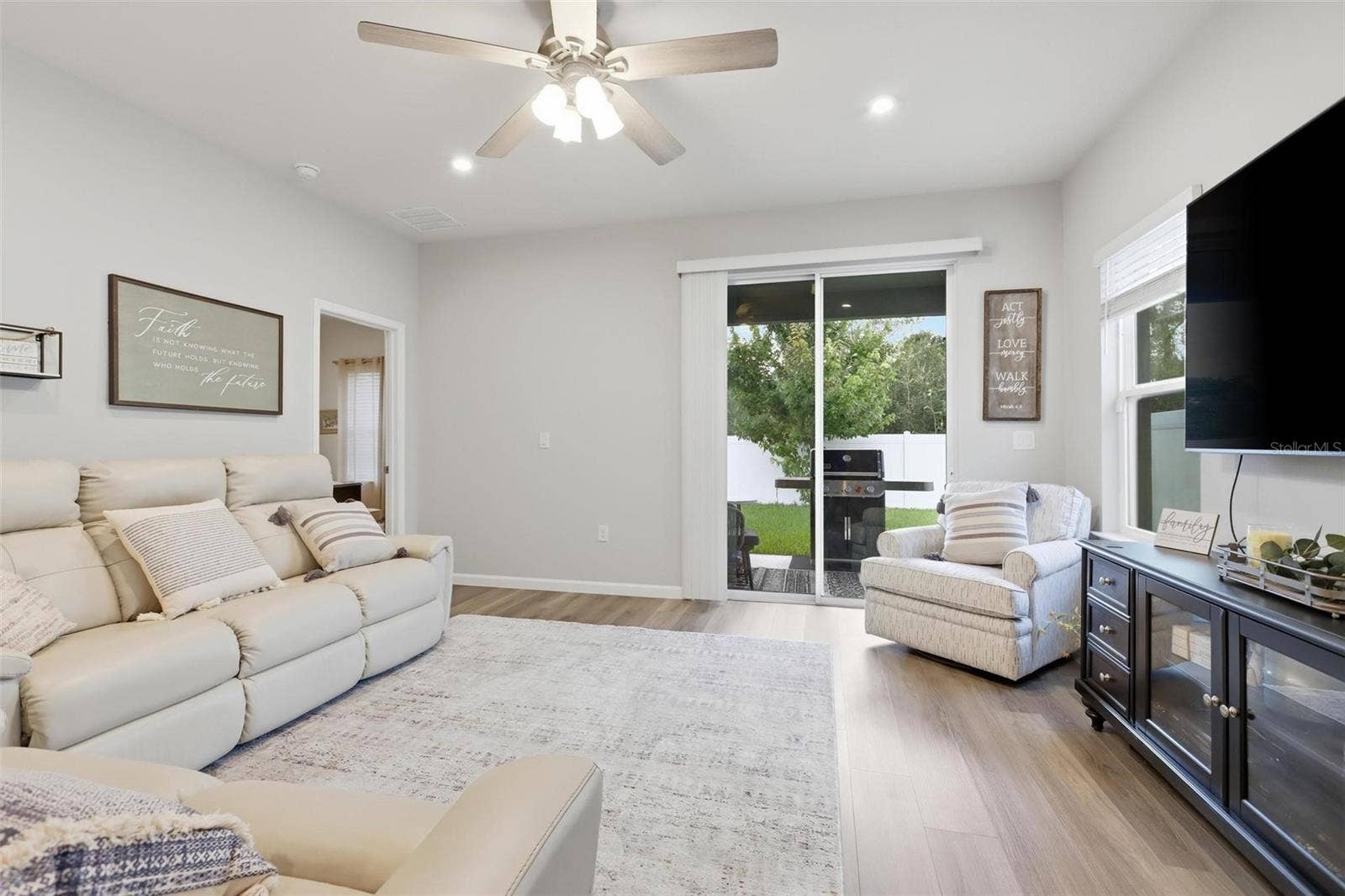 7068 LANIER FALLS ROAD, Deland, FL 32724 7068 LANIER FALLS ROAD, Deland, FL 32724