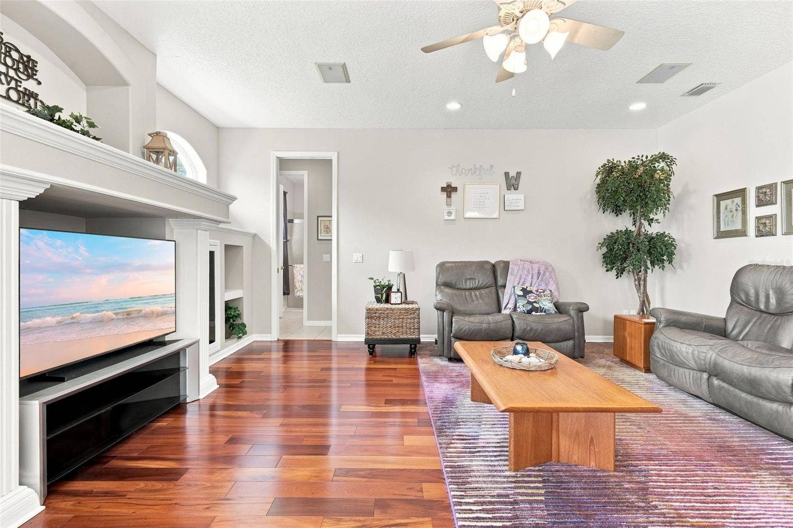 1681 TIMBER EDGE DRIVE, Deland, FL 32724 LIVING ROOM