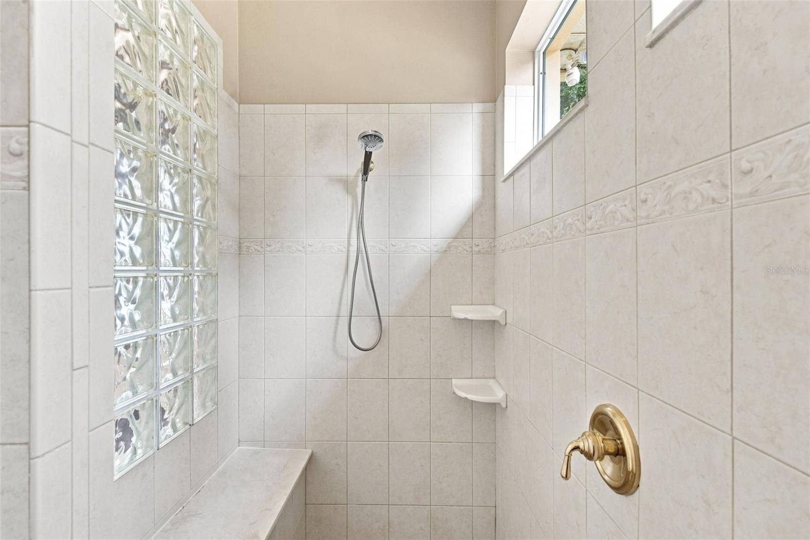 1681 TIMBER EDGE DRIVE, Deland, FL 32724 PRAIMARY WALK-IN SHOWER