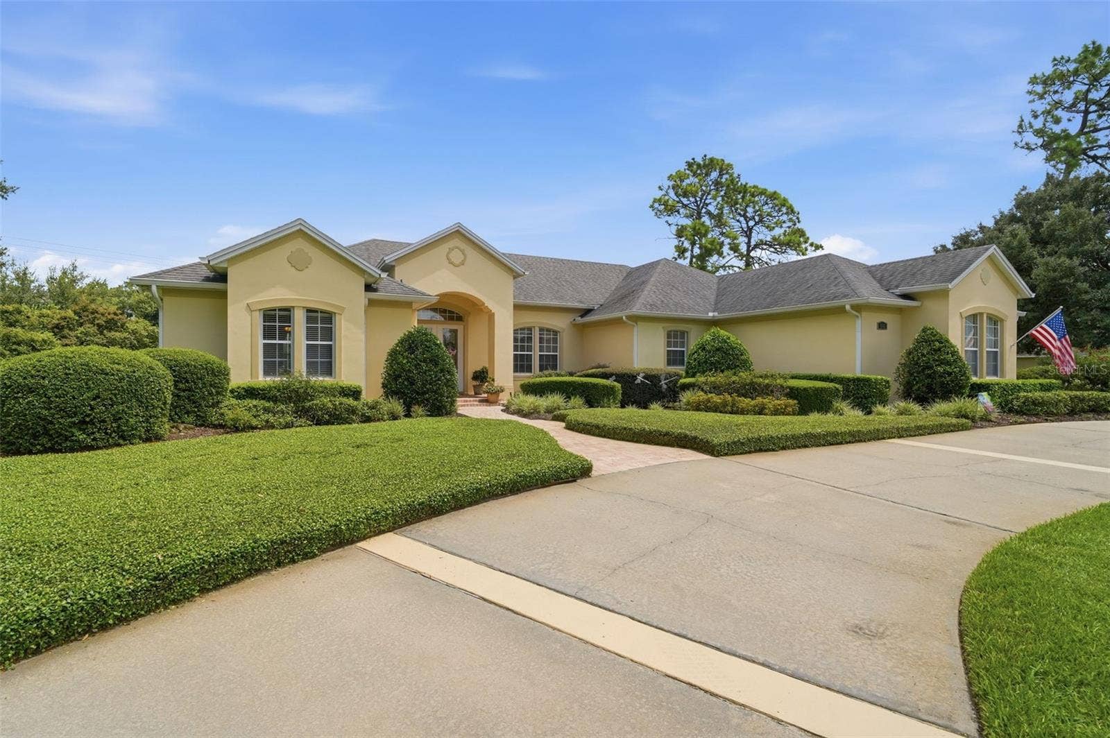 1681 TIMBER EDGE DRIVE, Deland, FL 32724 FRONT SIDE