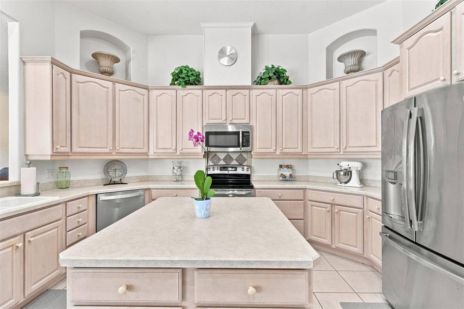 1681 TIMBER EDGE DRIVE, Deland, FL 32724 KITCHEN