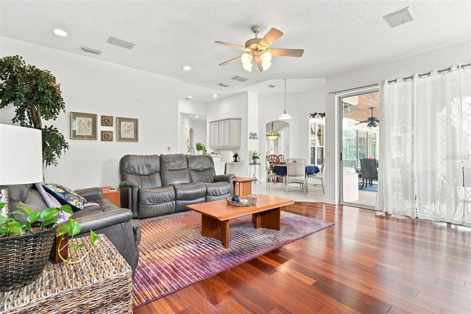 1681 TIMBER EDGE DRIVE, Deland, FL 32724 LIVING ROOM