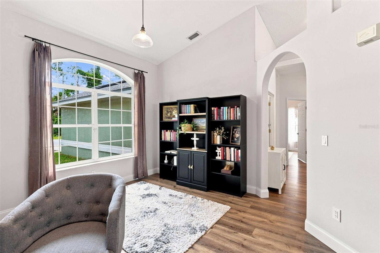 Office space/bonus room leading to bedrooms