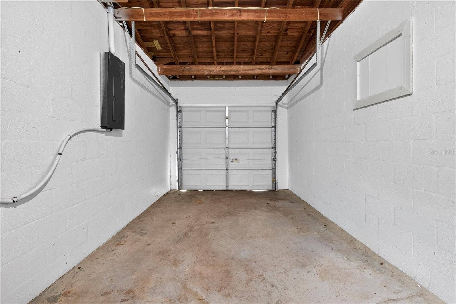 126 HARNEY STREET, Daytona Beach, FL 32114 126 HARNEY STREET, Daytona Beach, FL 32114