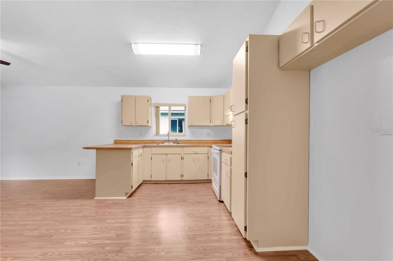 623 PARQUE DRIVE, Ormond Beach, FL 32174 623 PARQUE DRIVE, Ormond Beach, FL 32174