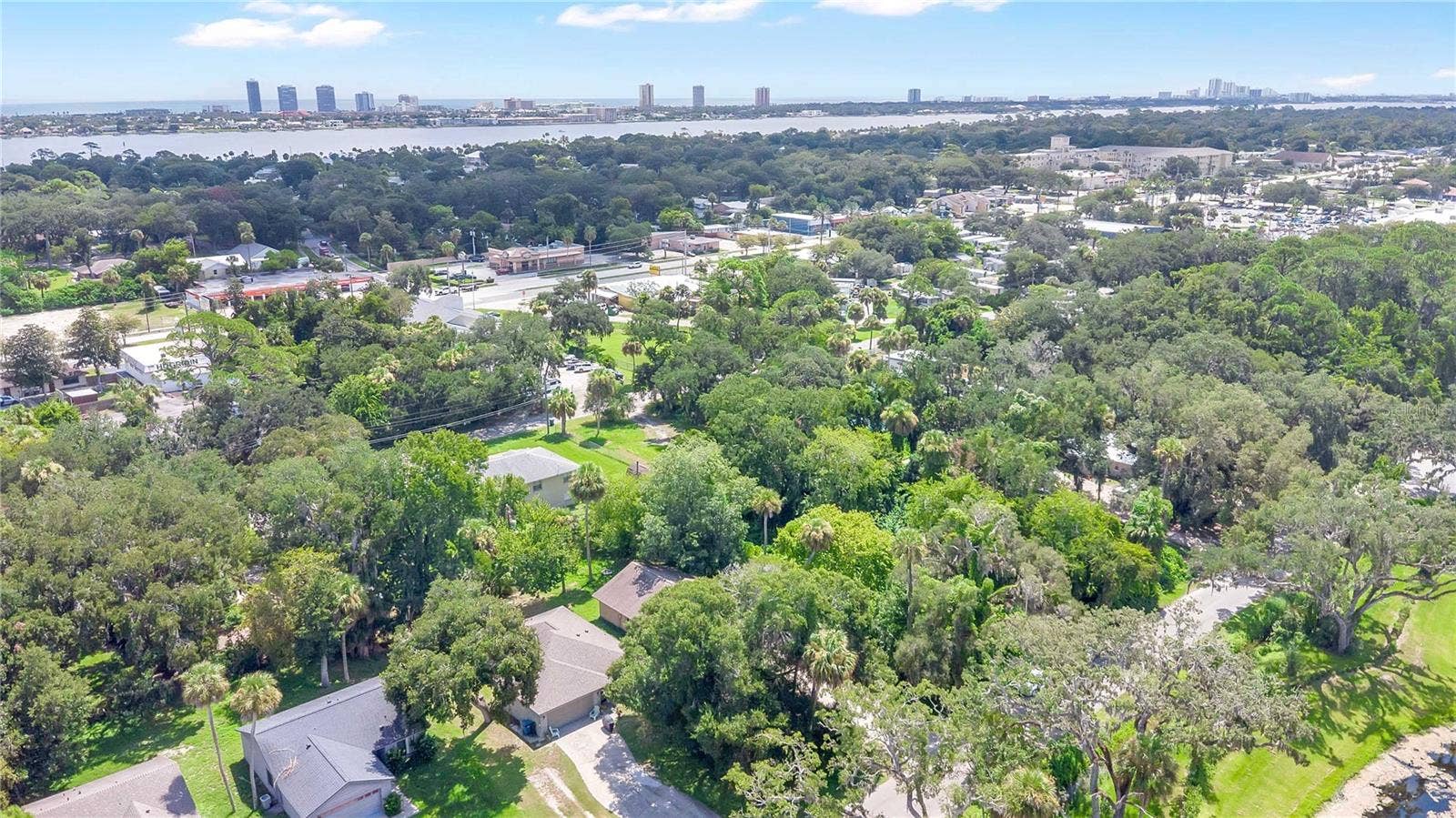 623 PARQUE DRIVE, Ormond Beach, FL 32174 623 PARQUE DRIVE, Ormond Beach, FL 32174