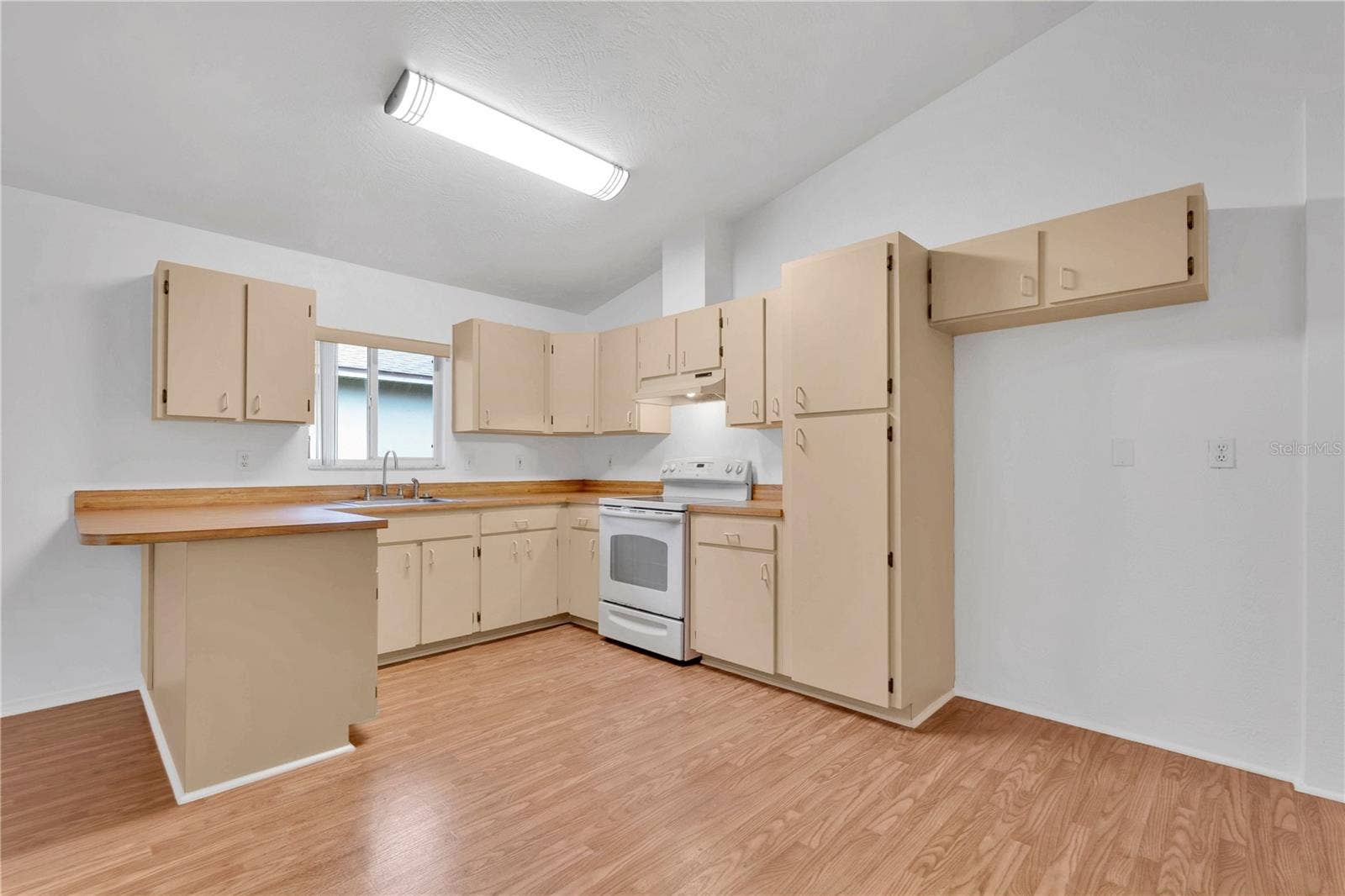 623 PARQUE DRIVE, Ormond Beach, FL 32174 623 PARQUE DRIVE, Ormond Beach, FL 32174