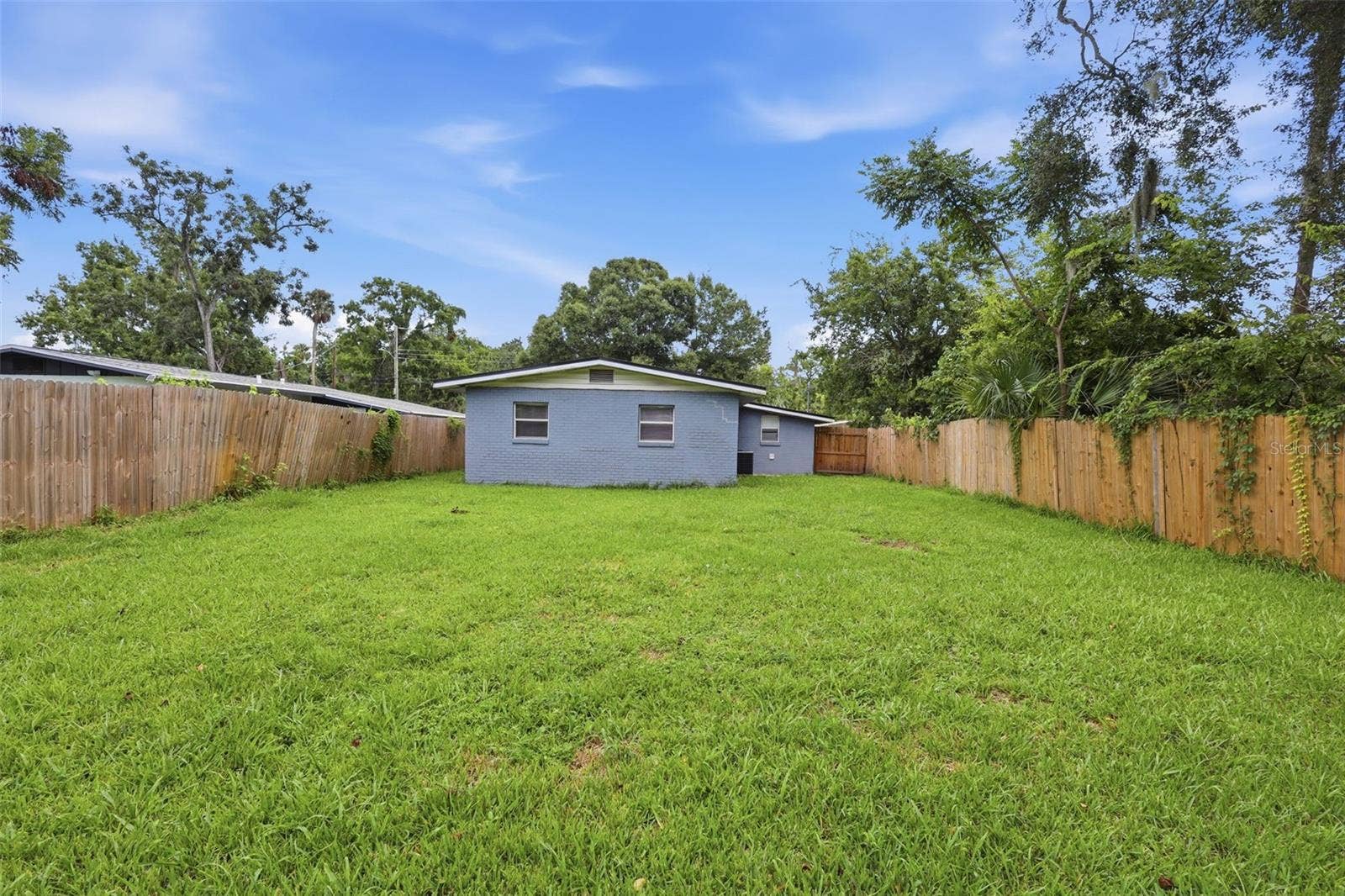 216 GRAHAM STREET, Daytona Beach, FL 32114 216 GRAHAM STREET, Daytona Beach, FL 32114