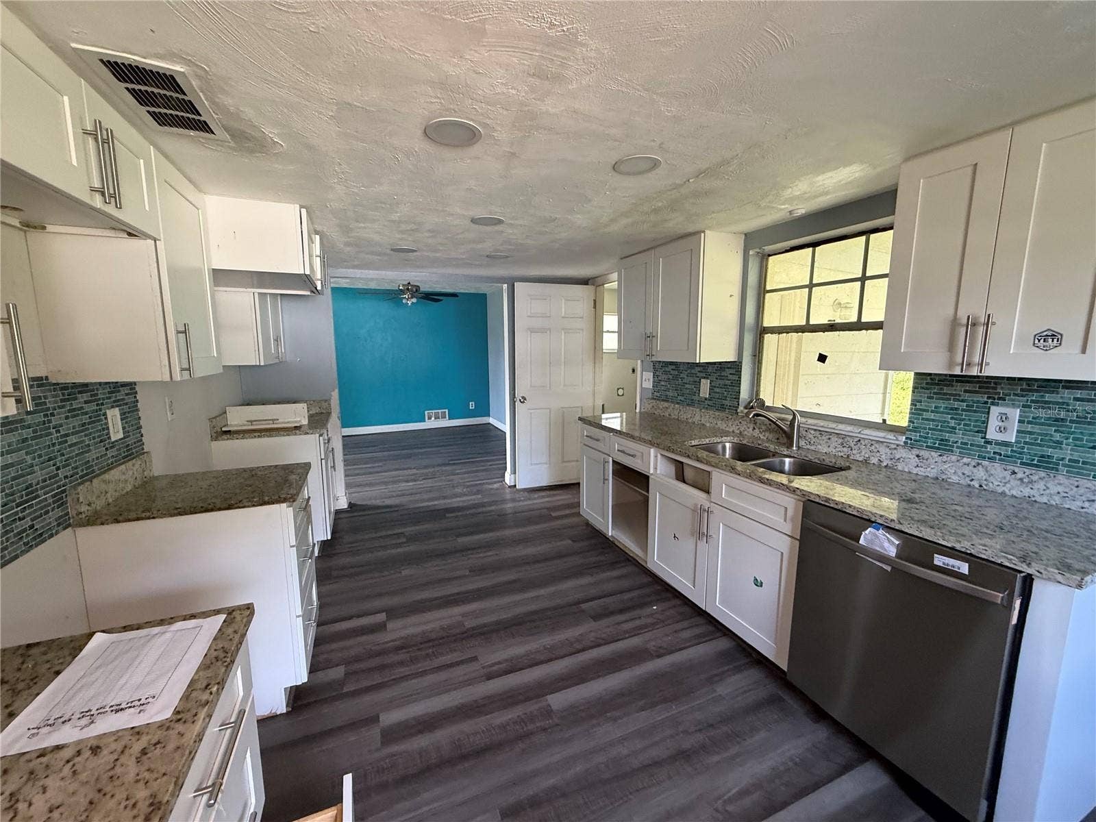 1102 OLD KINGS ROAD, Daytona Beach, FL 32117 Kitchen